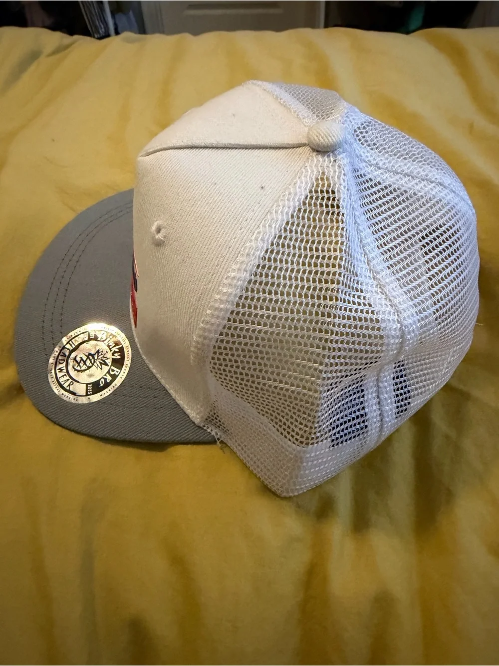 **NWT** Binky Bro- White & Light Gray Logo Trucker Hat